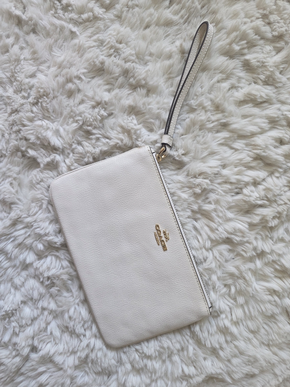 Coach Off-White Leather Wristlet Clutch with Gold Logo